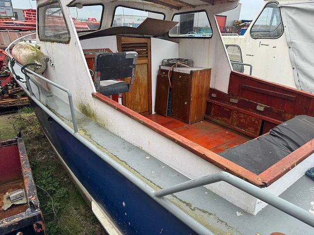Stalen boot - consoleboot en visboot (2x) - afbeelding 11 van  19