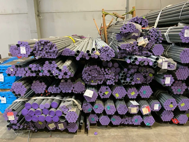 Stalen buis 6000mm (2000x) - afbeelding 2 van  4