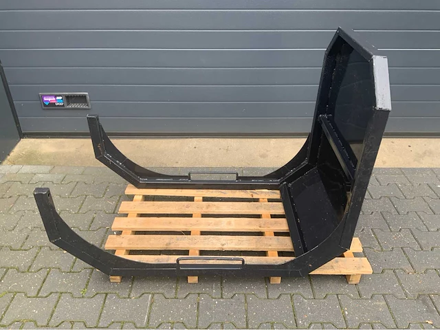 Stalen dak opbouw voor mini graafmachine - afbeelding 1 van  8