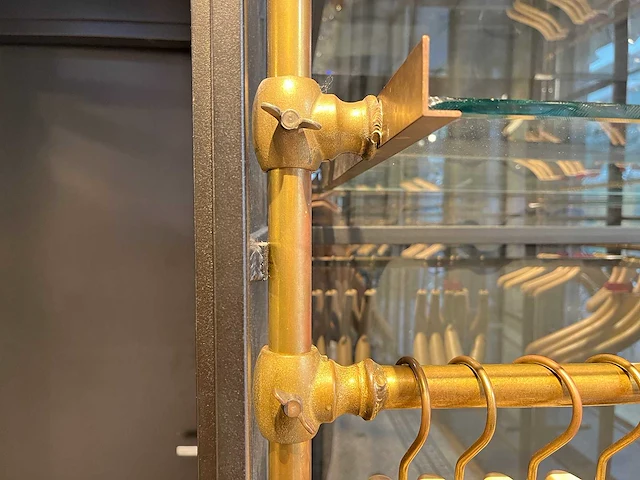 Stalen hang- en legkast met doorloop - afbeelding 4 van  16