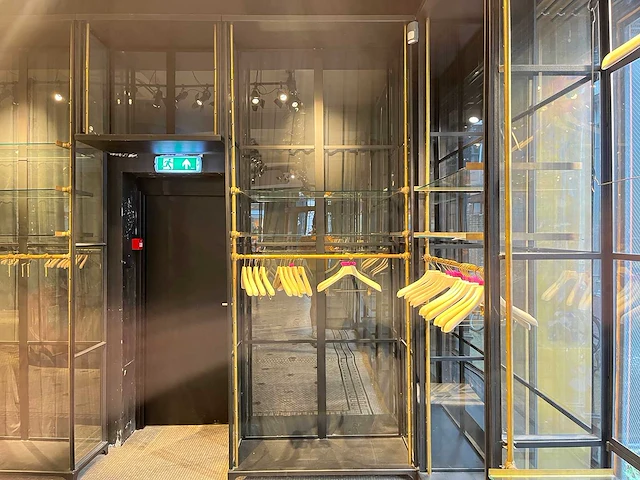 Stalen hang- en legkast met doorloop - afbeelding 10 van  16
