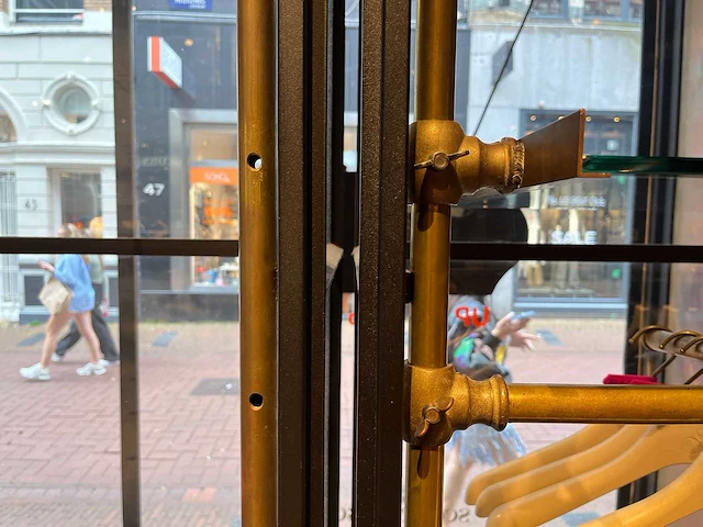 Stalen hang- en legkast - afbeelding 10 van  10