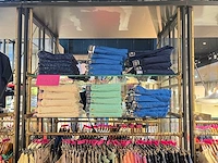 Stalen kleding leg- en hangkast - afbeelding 7 van  8