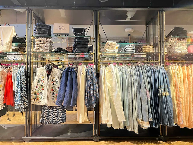 Stalen kleding leg- en hangkast - afbeelding 3 van  10