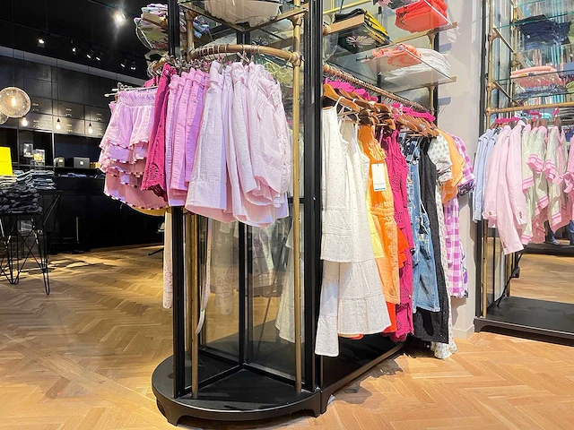 Stalen kleding leg- en hangkast - afbeelding 4 van  9