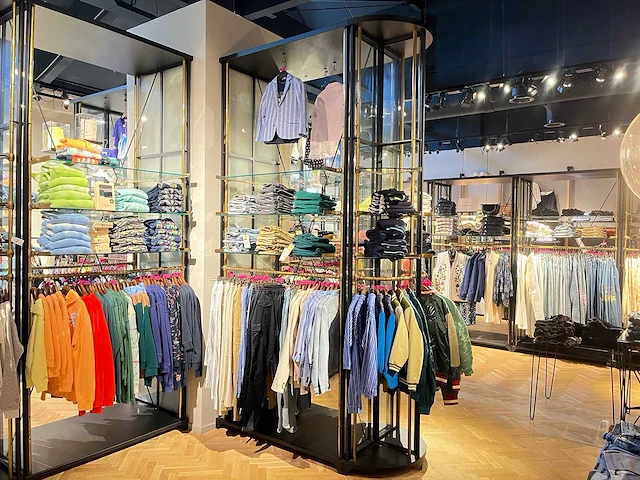 Stalen kleding leg- en hangkast - afbeelding 1 van  8