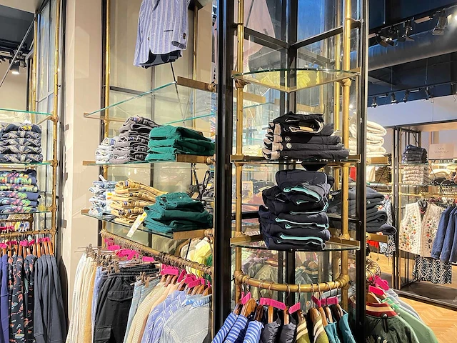 Stalen kleding leg- en hangkast - afbeelding 4 van  8