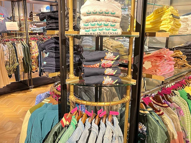 Stalen kleding leg- en hangkast - afbeelding 5 van  8