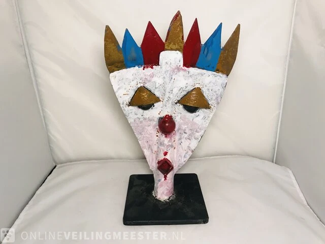 Stalen kunstwerk - bonne ten kate - afbeelding 1 van  5