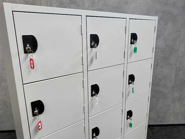 Stalen lockerkast - 15-deurs - afbeelding 4 van  9