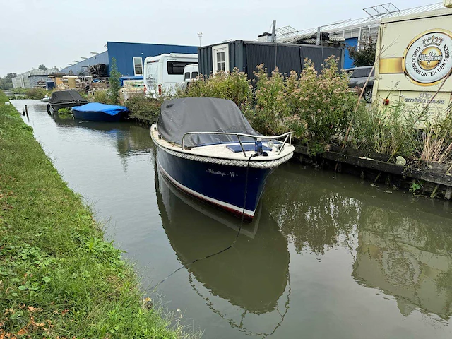 Stalen motor sloep - afbeelding 3 van  9