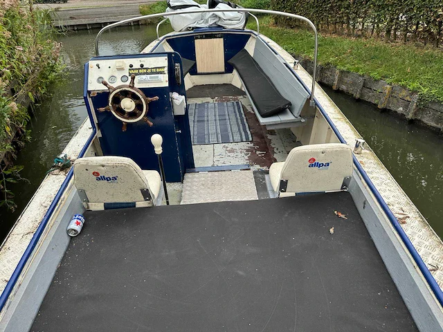 Stalen motor sloep - afbeelding 5 van  9