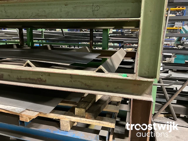 Stalen platen voorraadstelling - afbeelding 4 van  5