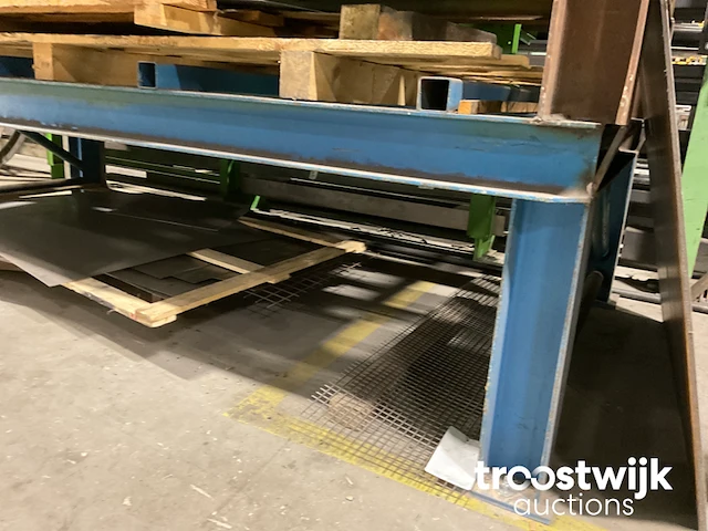 Stalen platen voorraadstelling - afbeelding 5 van  5