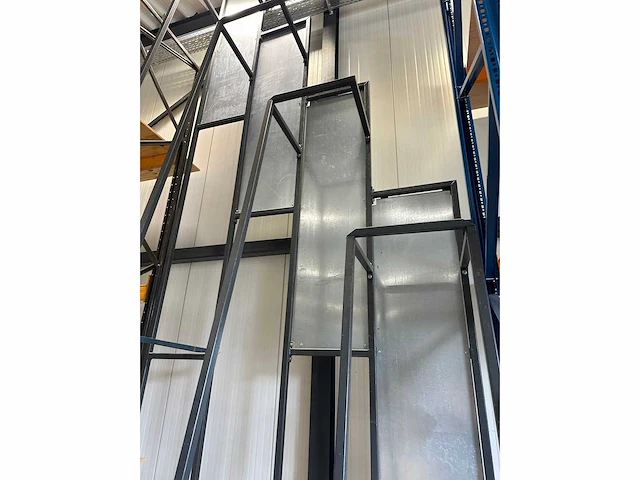 Stalen platenrek / buizenrek (h600xb223xd120 cm) - afbeelding 4 van  6