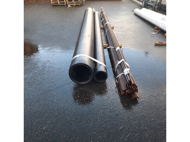 Stalen profielen en 2x kunststof buis - afbeelding 2 van  8