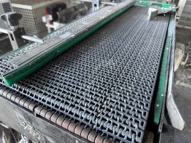 Stalen rollenbaan met motor (3x) - afbeelding 10 van  20