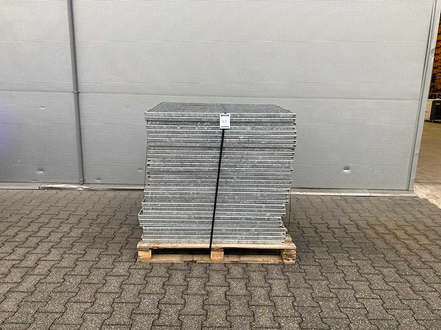 Stalen roostervloer 1100x850mm (32x) - afbeelding 2 van  3