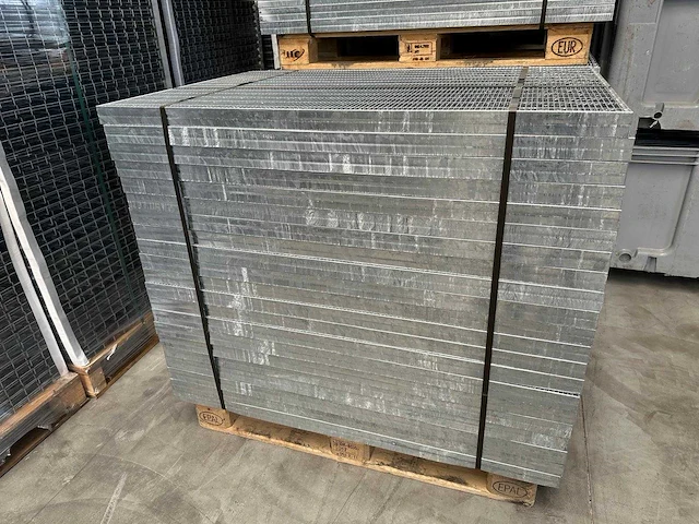 Stalen roostervloer 1300x870x50mm (21x) - afbeelding 6 van  7