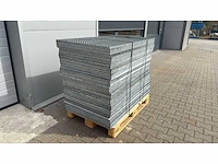 Stalen roostervloer 1340x740mm (38x) - afbeelding 1 van  4