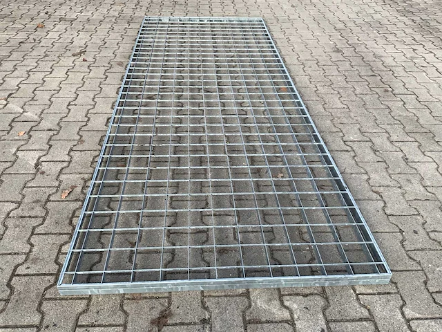 Stalen roostervloer 3100 x 1190 mm (21x) - afbeelding 14 van  16