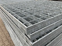 Stalen roostervloer 3100 x 1190 mm (21x) - afbeelding 4 van  16
