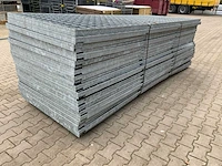 Stalen roostervloer 3100 x 1190 mm (21x) - afbeelding 7 van  16