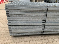 Stalen roostervloer 3100 x 1190 mm (21x) - afbeelding 8 van  16