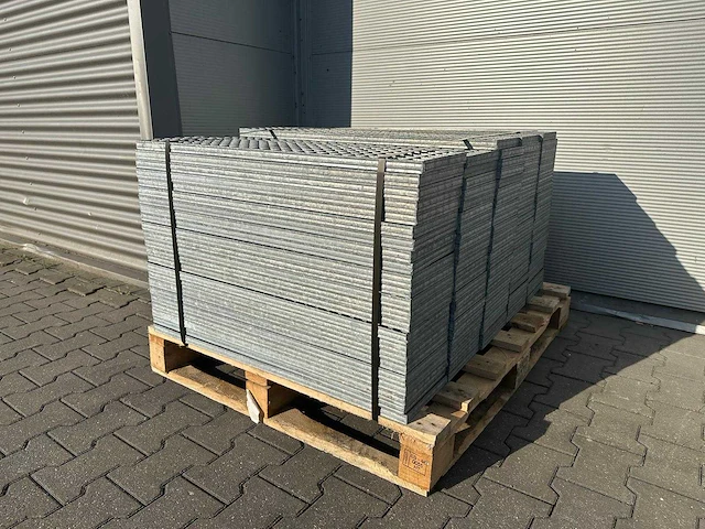 Stalen roostervloer 870x225mm (115x) - afbeelding 3 van  3