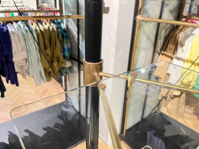 Stalen schoenendisplay - afbeelding 5 van  6