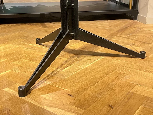 Stalen schoenendisplay - afbeelding 6 van  6