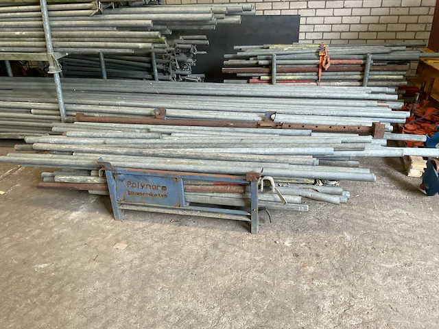 Stalen steiger - afbeelding 19 van  25