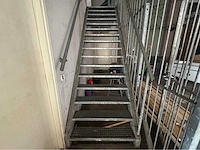 Stalen trap (4,40x1,15 mtr) - afbeelding 1 van  8