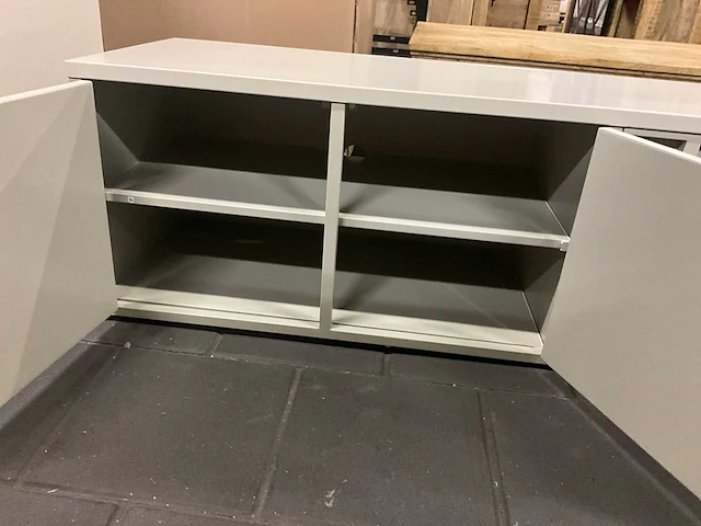 Stalen tv meubel - afbeelding 6 van  6