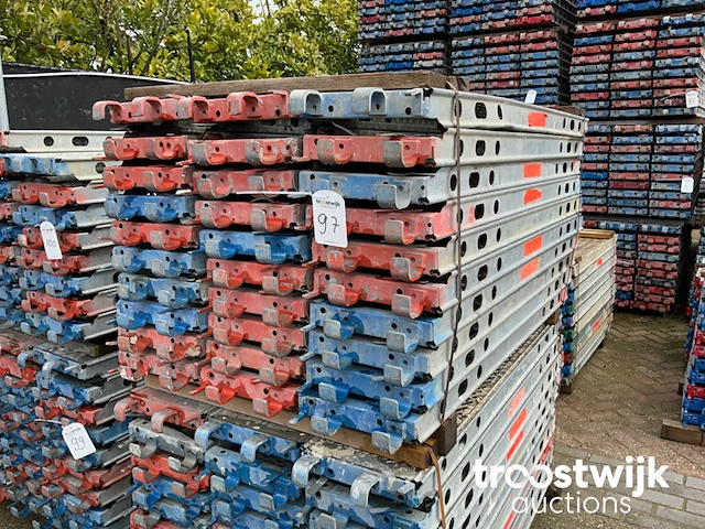 Stalen vlonder buisoplegging - afbeelding 4 van  5