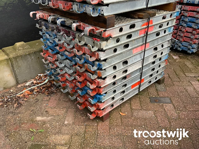 Stalen vlonder buisoplegging - afbeelding 3 van  4