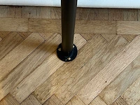 Stalen wandrek met houten legborden - afbeelding 8 van  8