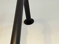 Stalen wandrek met houten legborden - afbeelding 2 van  13