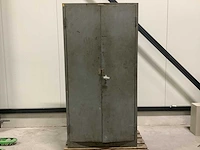 Stalen werkplaats kast - afbeelding 1 van  3