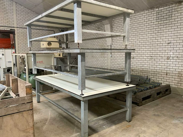 Stalen werktafel (3x) - afbeelding 1 van  4