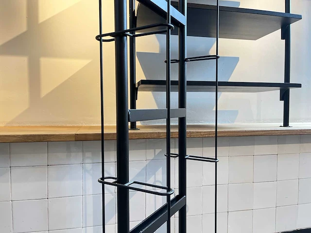 Stalen winkeldisplay - afbeelding 4 van  5