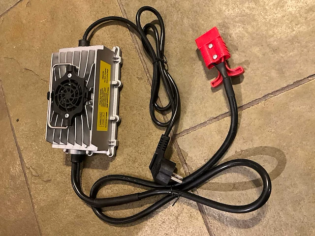 Stalhwerk sw600 schrobzuigmachine (ongebruikt) - afbeelding 8 van  16