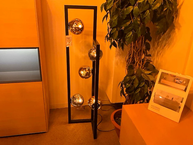 Staller vloerlamp - afbeelding 2 van  5