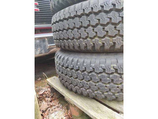 Standaard 8-gaats - 9,50 8x165,1 - velg (4x) - afbeelding 3 van  6