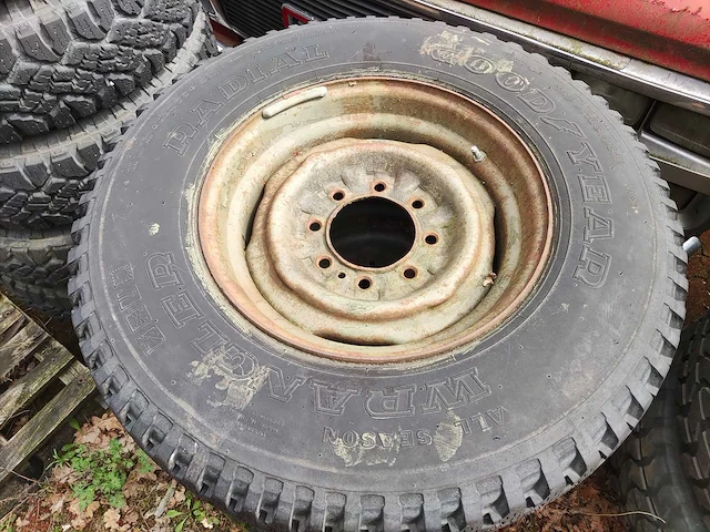 Standaard 8-gaats - 9,50 8x165,1 - velg (4x) - afbeelding 5 van  6