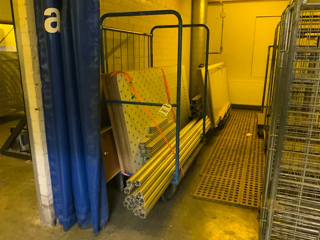 Standbouw materiaal - afbeelding 1 van  3