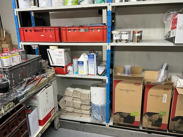 Standox verf spuitkast - afbeelding 8 van  9