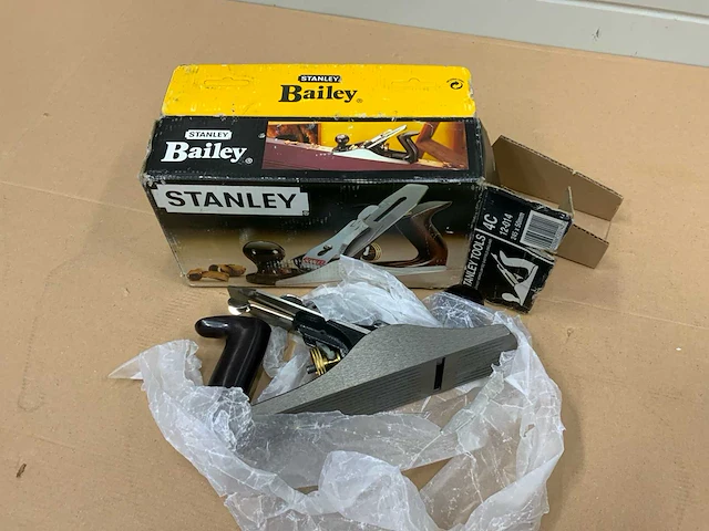 Stanley /bailey 4c 12-014 stalen blokschaaf - afbeelding 1 van  4