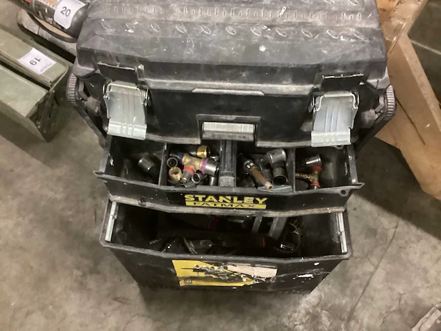 Stanley fatmax gereedschapswagen - afbeelding 4 van  5