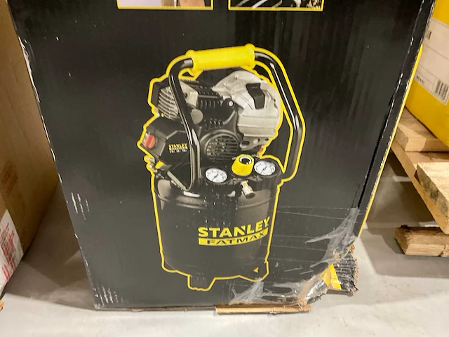 Stanley fatmax hycv404stf511 luchtcompressor - afbeelding 4 van  5